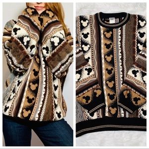 RARE Vintage Disney Mickey Grandpa Sweater!  😍